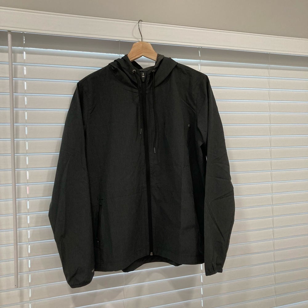 Vuori rain jacket